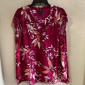Worthington raspberry floral top